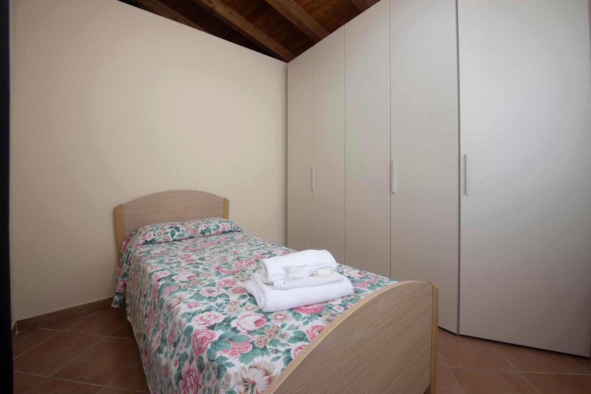 259 - La Casetta Di Dany, Nel Di Casarza A 15 Minuti Dal Mare Apartment